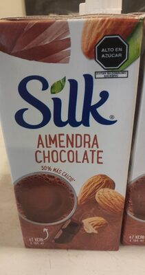 Alimento líquido con almendra sabor chocolate