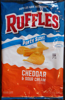 Party Size Cheddar & Sour Cream Flavored Potato Chips